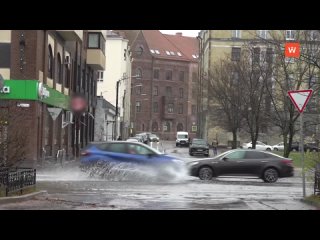 the most impressive shots of bad weather