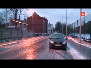 the quality of road cleaning was checked by the administration staff