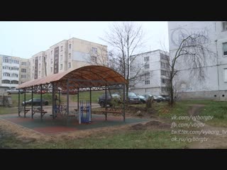 an indoor sports ground appeared in the courtyard of the house on lenshasse