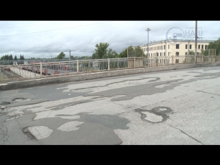 bridge over the railroad - awaiting repair